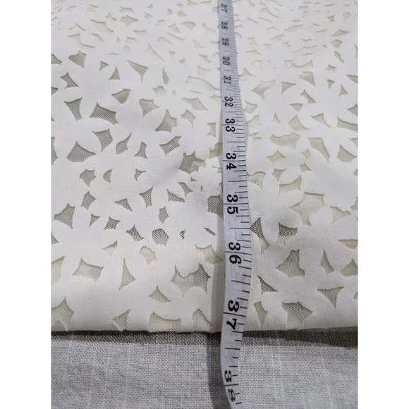 Elizabeth and James White Levine Laser Cut Dress Size 6 - Picture 8 of 8